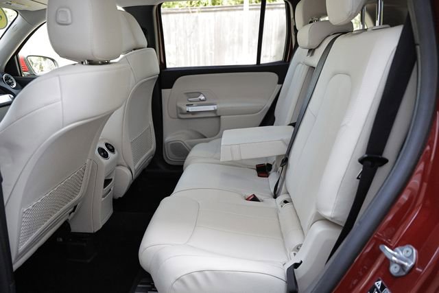 Used 2023 Mercedes-Benz GLB 250 4MATIC image 26