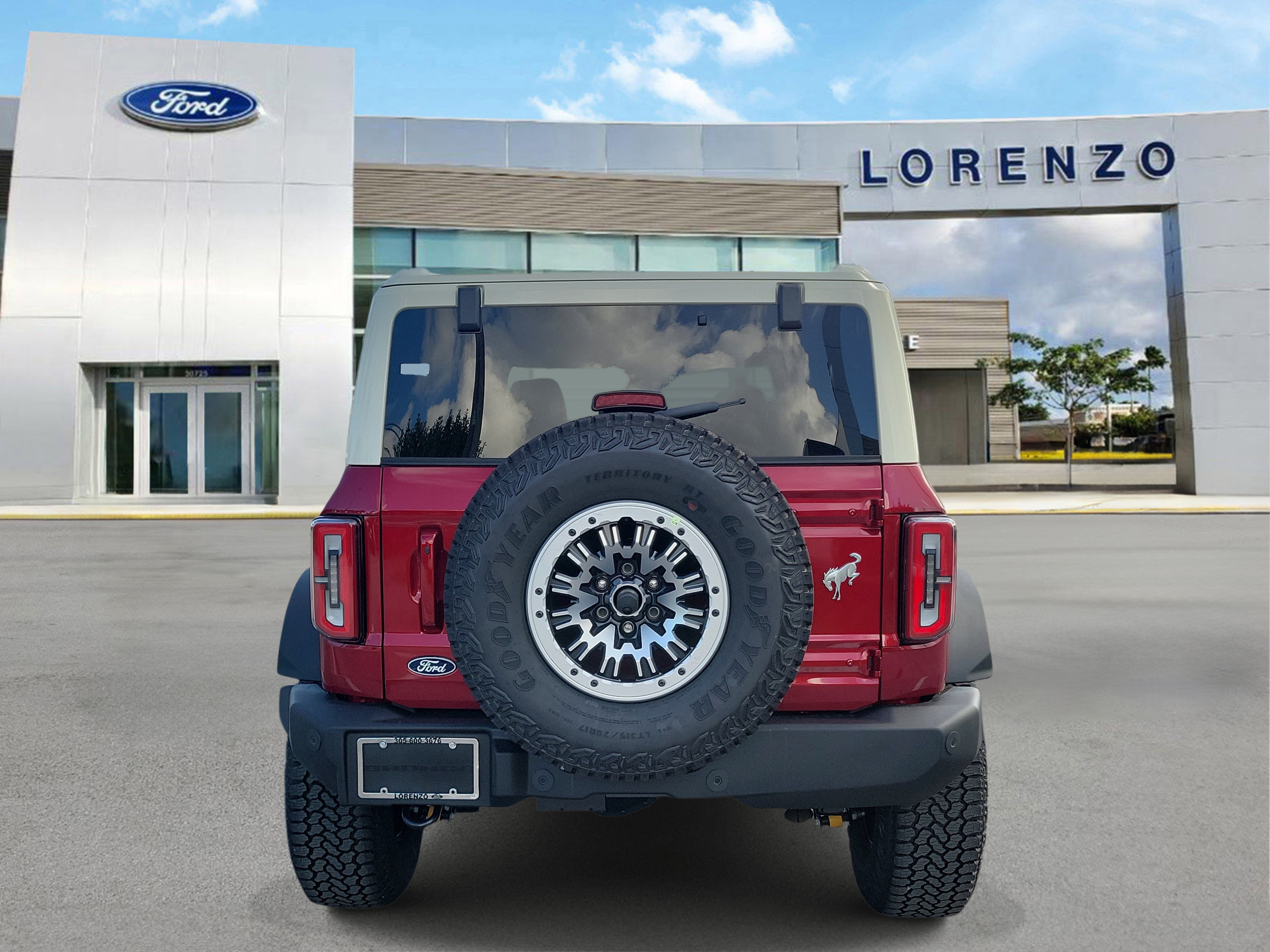 New 2026 Ford Bronco Outer Banks w/ Sasquatch Package AWD/4WD image 6