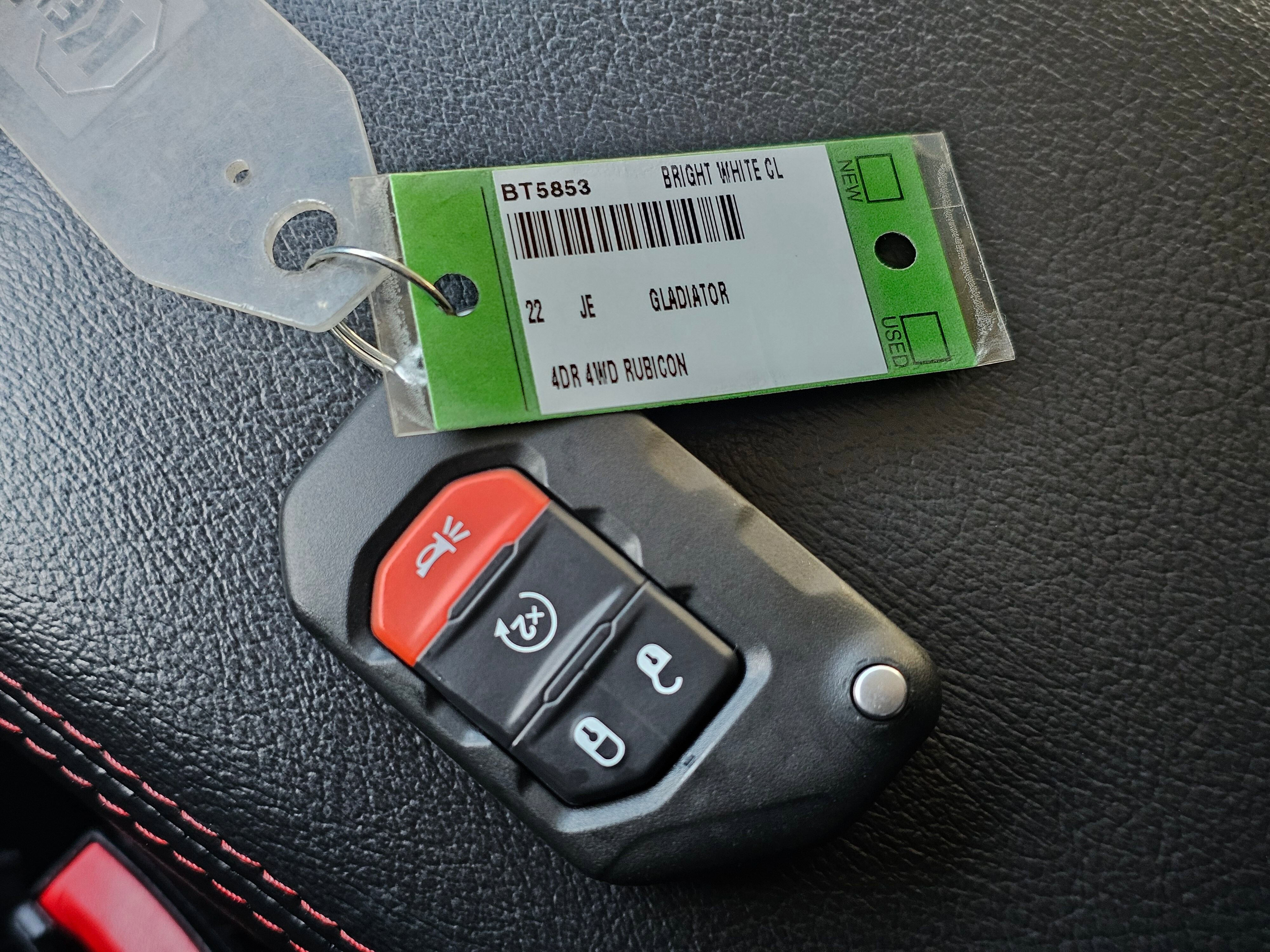 Used 2022 Jeep Gladiator Rubicon w/ LED Lighting Group image 30