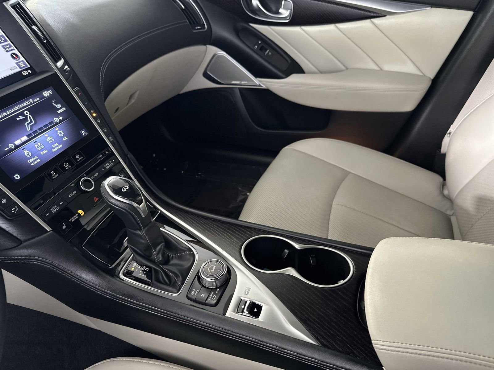 Used 2024 INFINITI Q50 Sensory image 25