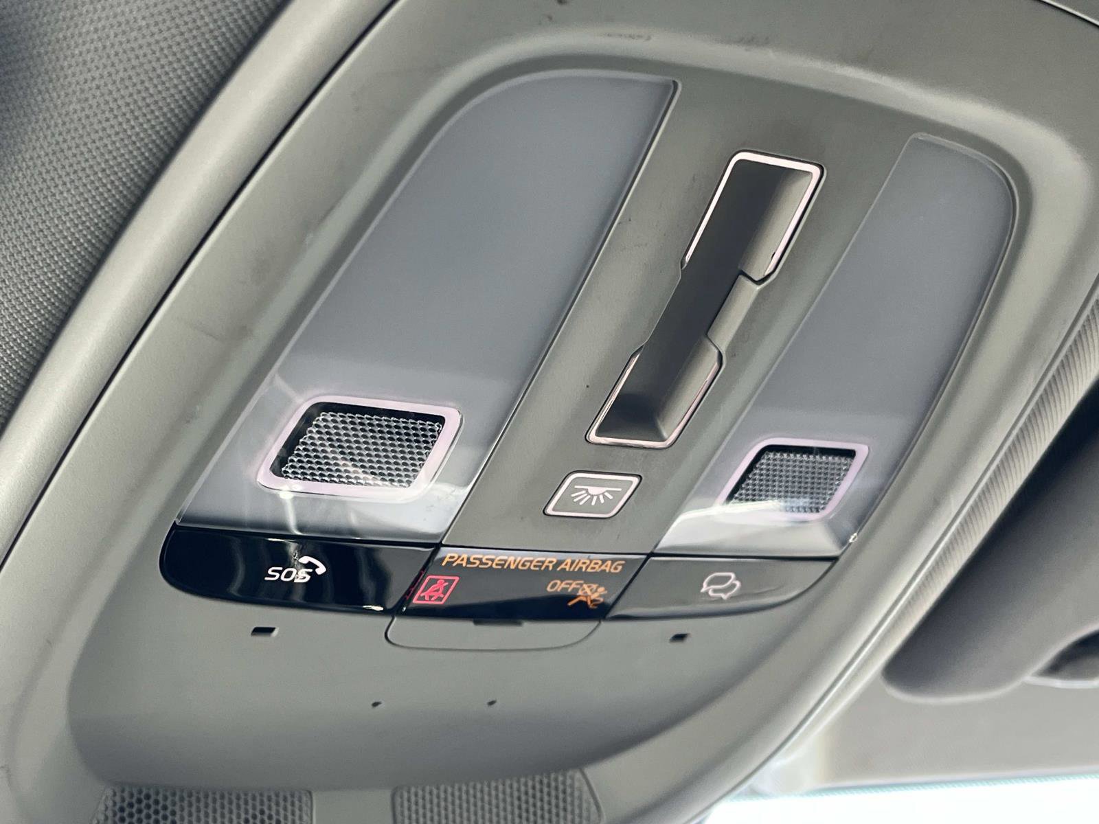 Used 2024 Volvo S60 B5 Core image 35