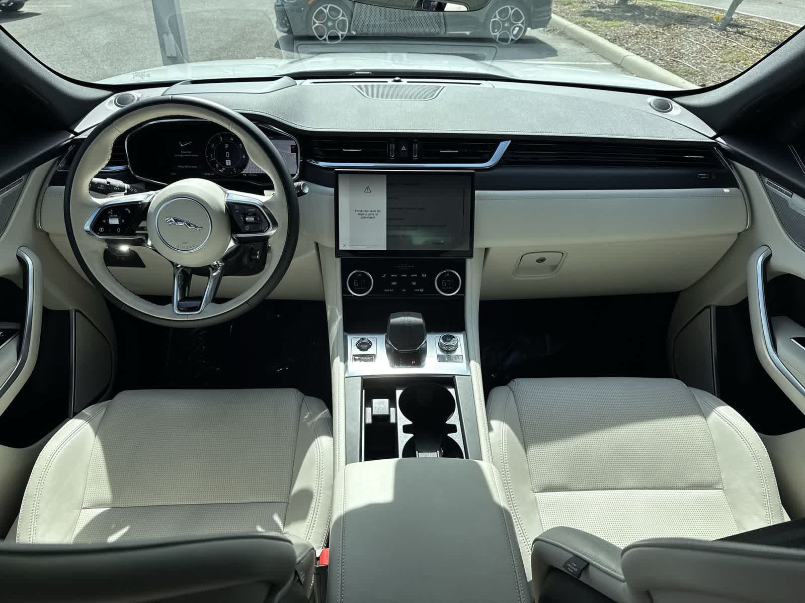 Used 2026 Jaguar F-PACE R-Dynamic S AWD/4WD image 14