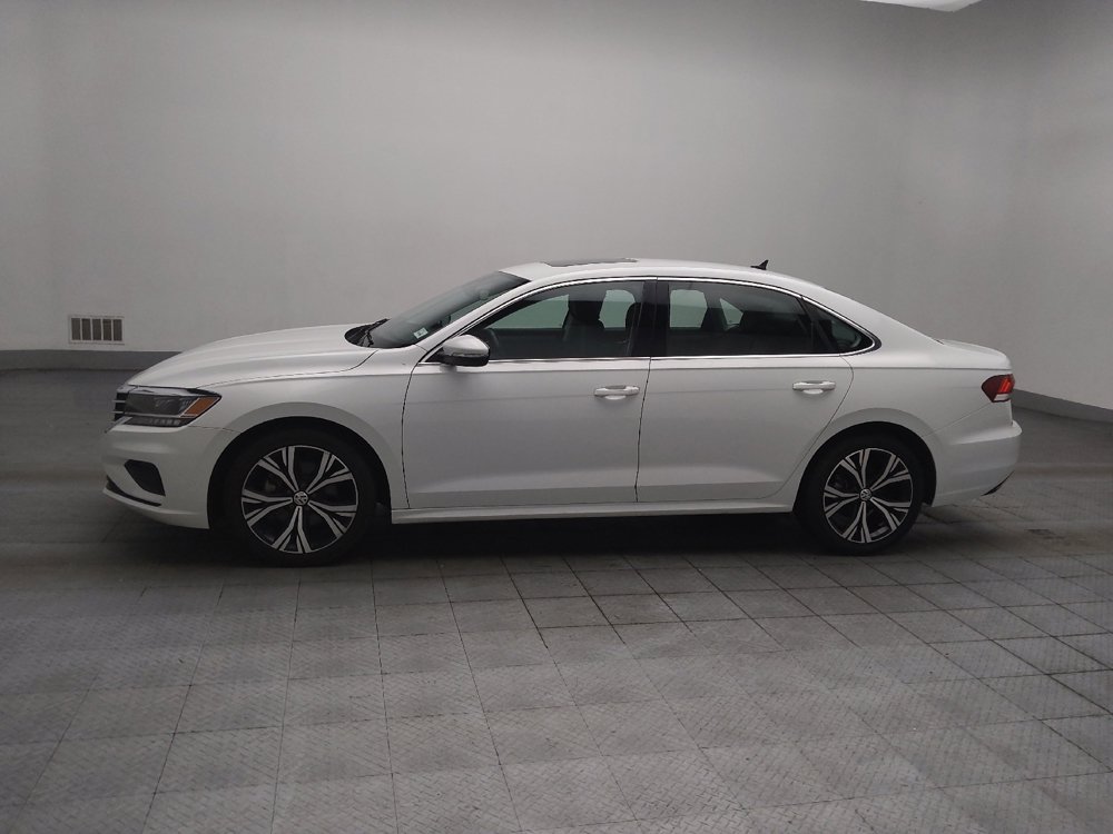 Used 2021 Volkswagen Passat 2.0T SE FWD image 2