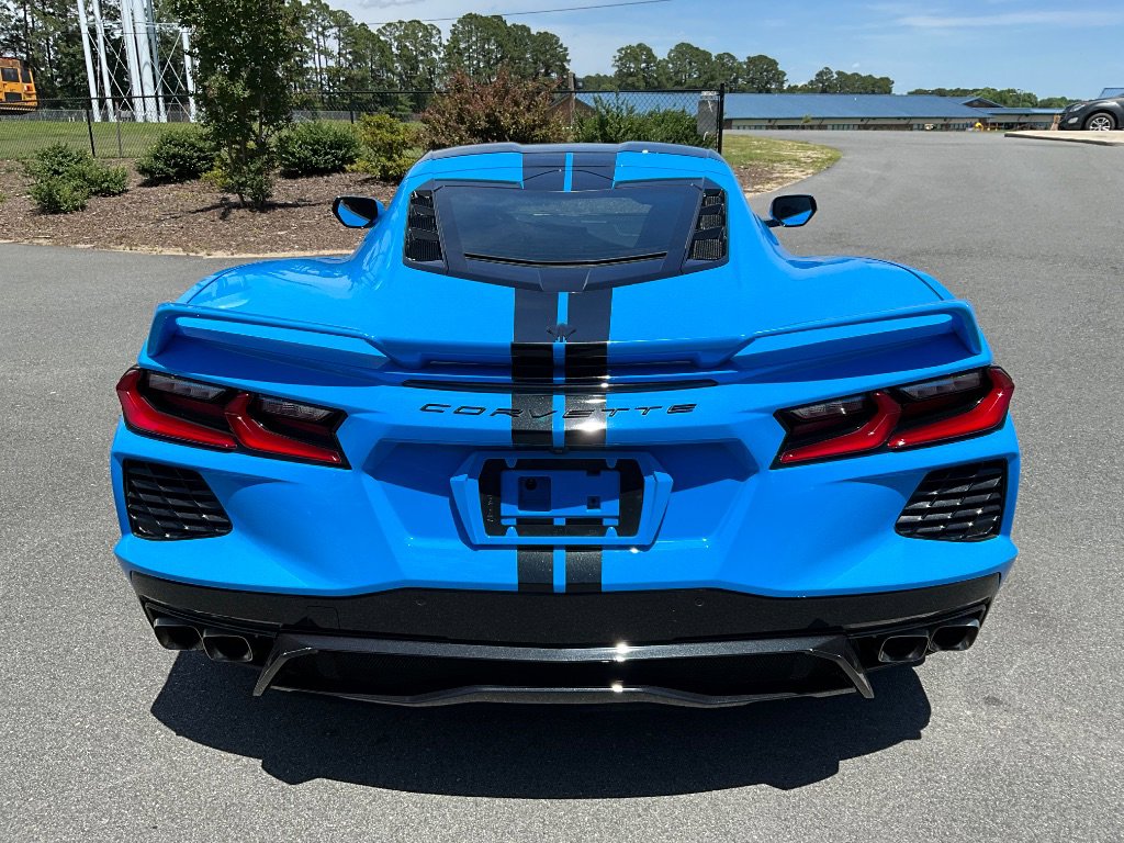 Used 2022 Chevrolet Corvette Stingray Coupe w/ Z51 Performance Package image 5