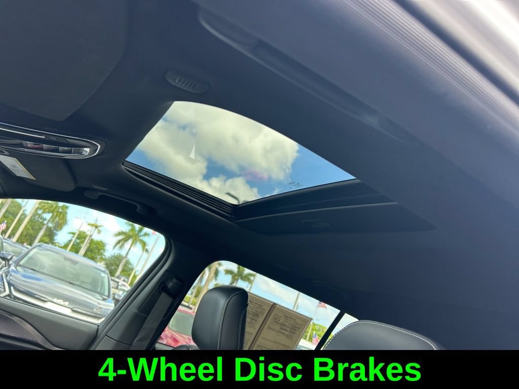 Used 2025 Jeep Grand Cherokee L Altitude RWD image 12