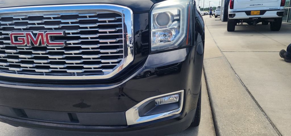 Used 2018 GMC Yukon Denali w/ Denali Ultimate Package RWD image 13
