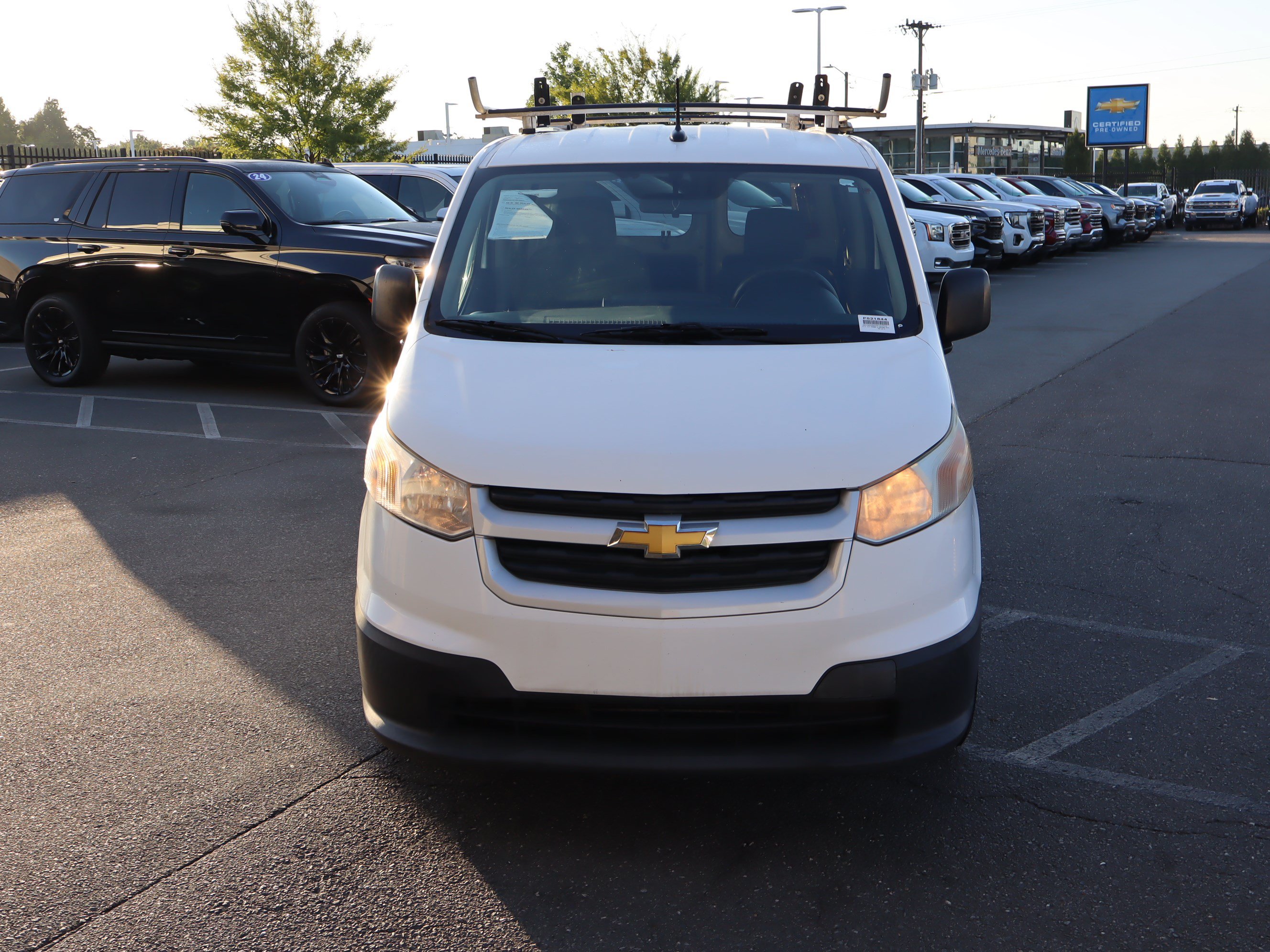 Used 2015 Chevrolet City Express LT w/ Technology Package FWD image 3