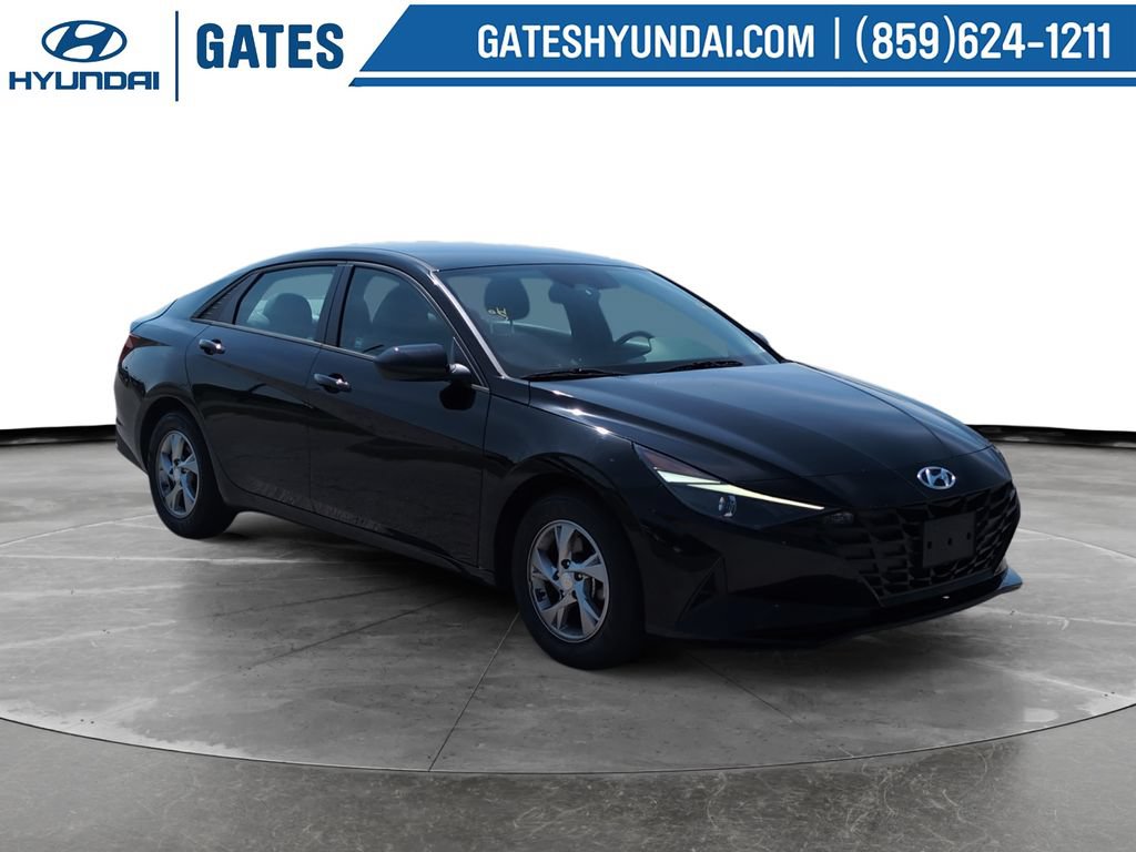 Used 2021 Hyundai Elantra SE