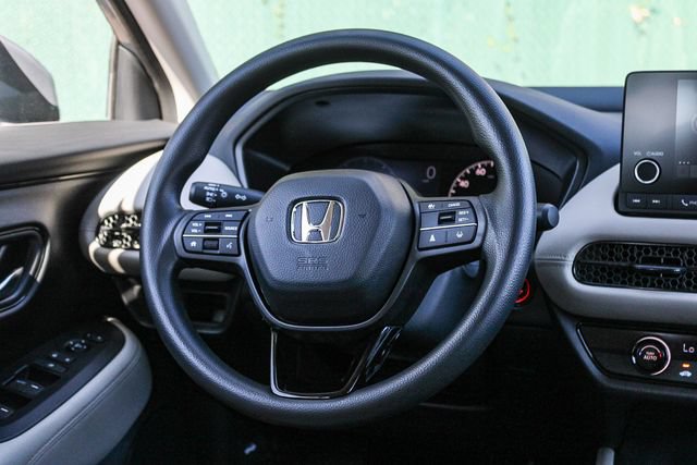 New 2024 Honda HR-V LX image 19
