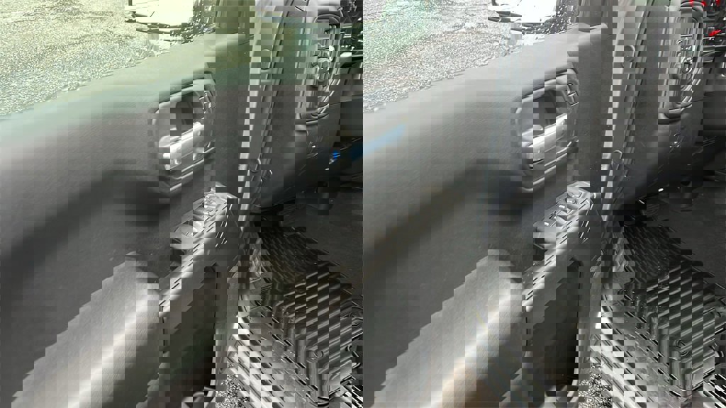 New 2026 Chevrolet Silverado 1500 Custom image 12