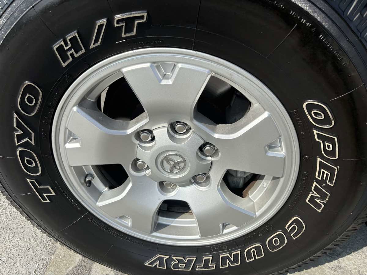 Used 2010 Toyota Tacoma PreRunner image 9