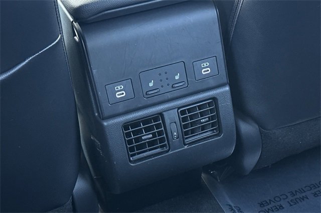 Used 2023 Subaru Solterra Limited image 14