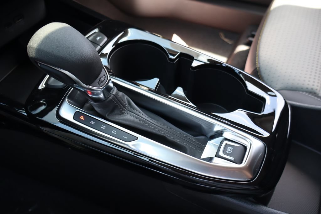 New 2026 Chevrolet Trax LT w/ LT Convenience Package FWD image 9