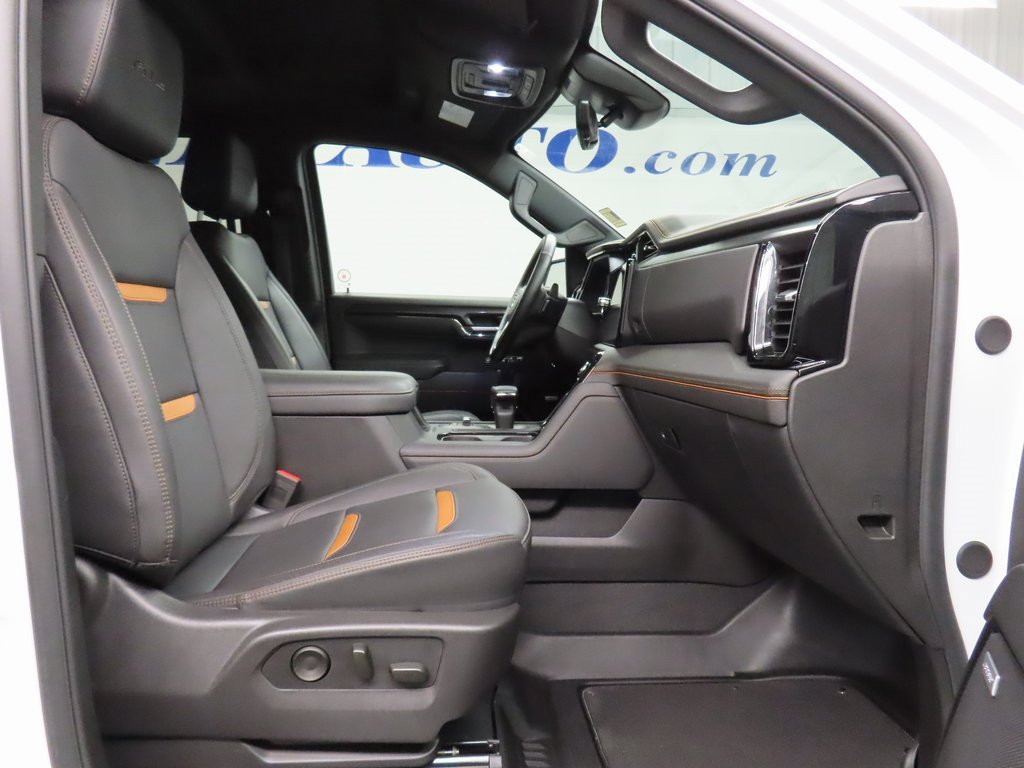 Used 2024 GMC Sierra 1500 AT4 w/ Technology Package image 34