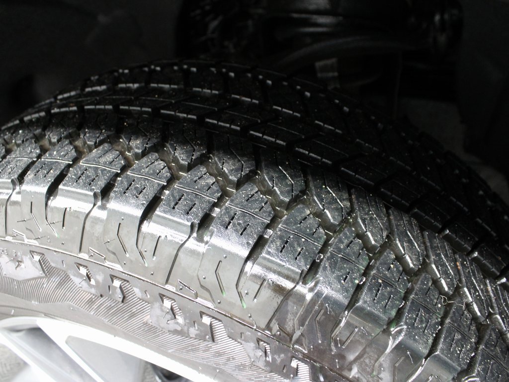 Used 2025 Chevrolet Silverado 1500 RST image 7