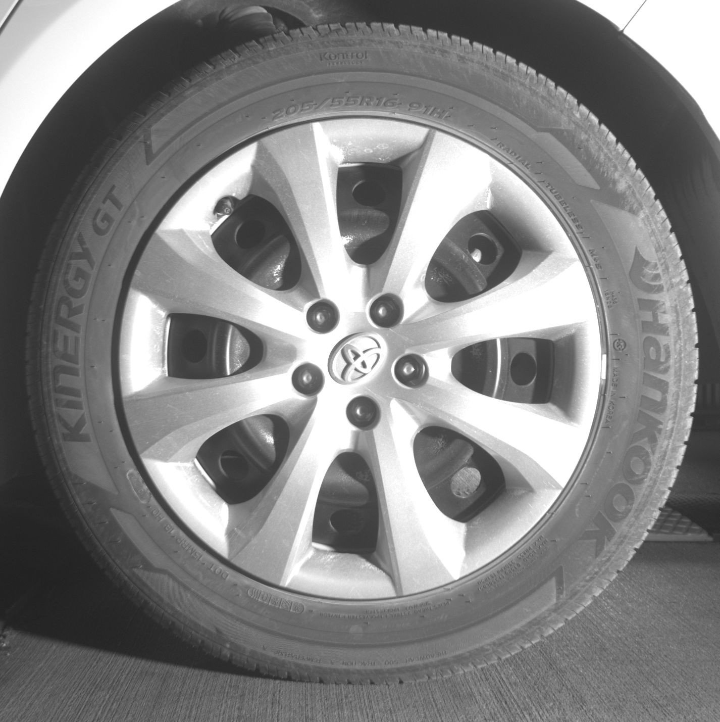 Used 2025 Toyota Corolla LE FWD image 14