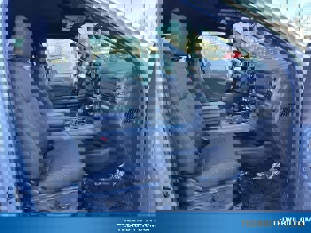 Certified 2025 Ford F150 XLT w/ Equipment Group 302A MID image 21