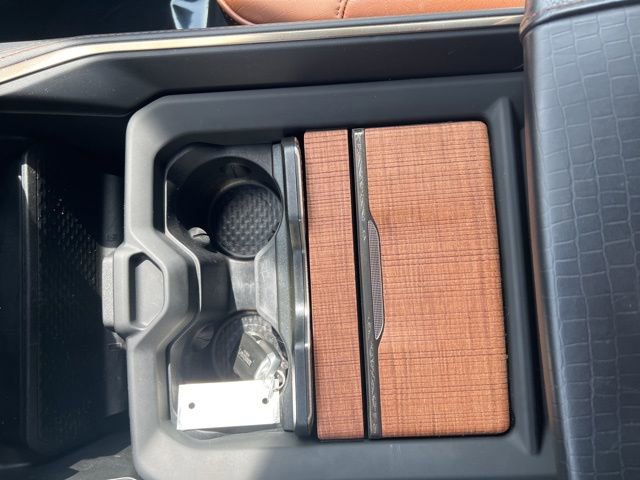 Used 2022 RAM 1500 Limited w/ Body-Colour Bumper Group image 11