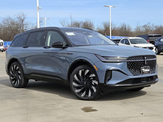 New 2026 Lincoln Nautilus Reserve w/ Jet Appearance Package AWD/4WD image 2