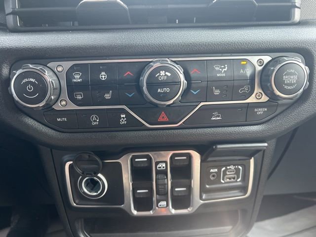 Used 2024 Jeep Gladiator Sport image 32