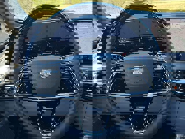 New 2026 Cadillac Lyriq Signature Luxury image 12