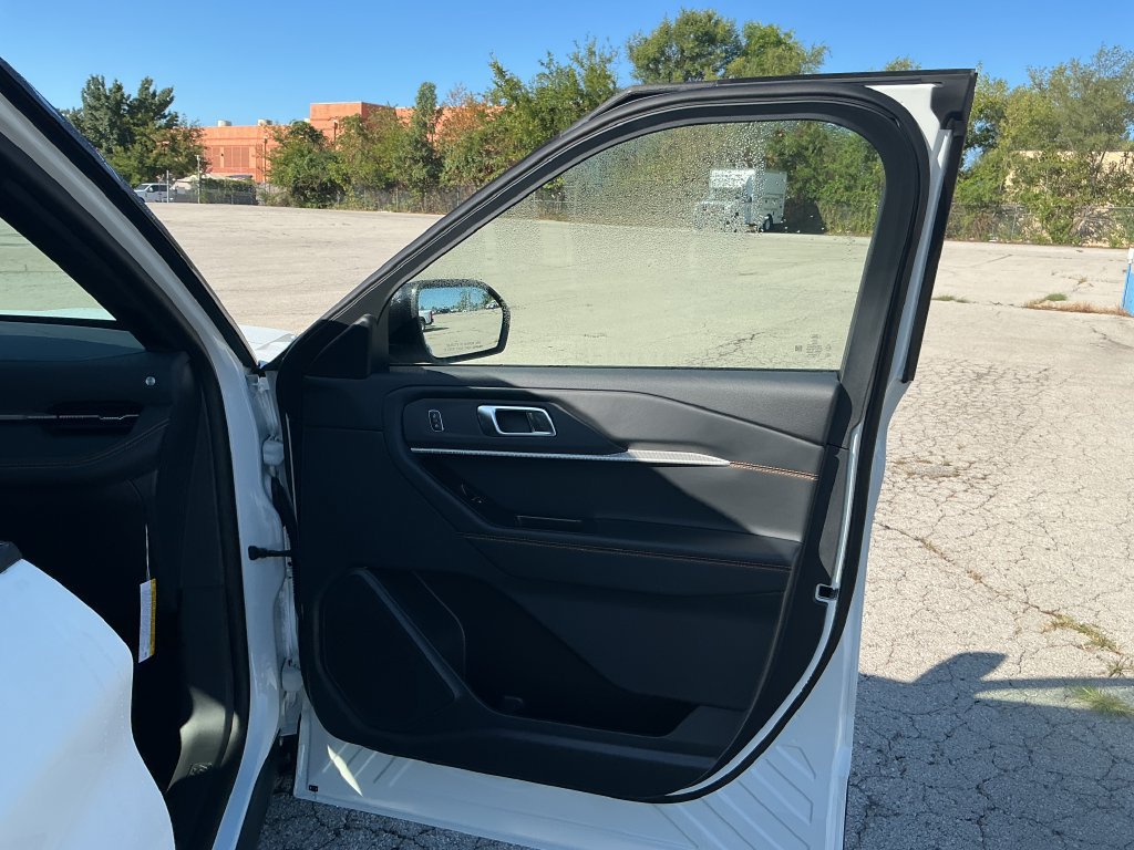 New 2026 Ford Explorer Tremor AWD/4WD image 19