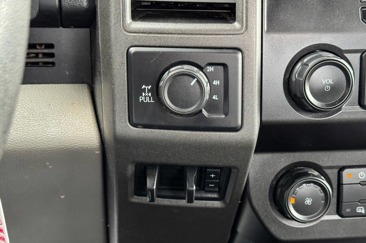 Used 2021 Ford F350 XL w/ Power Equipment Group AWD/4WD image 30