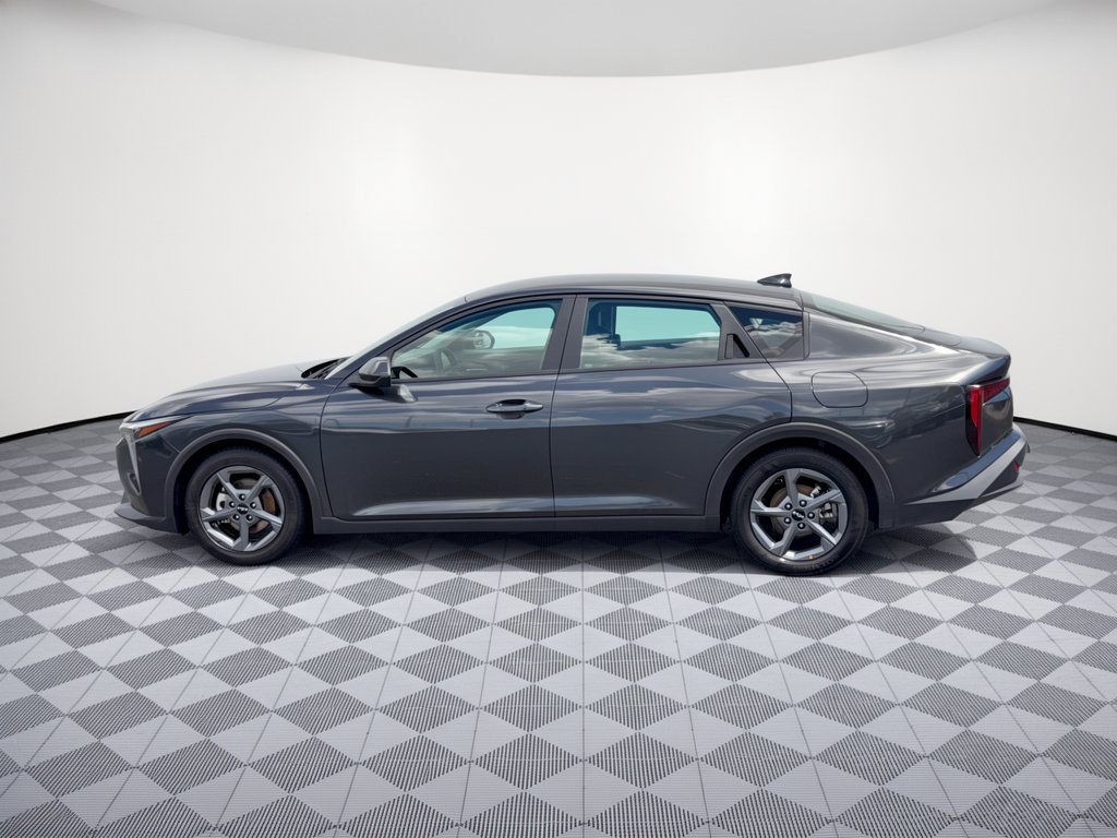 Used 2025 Kia K4 FWD image 2