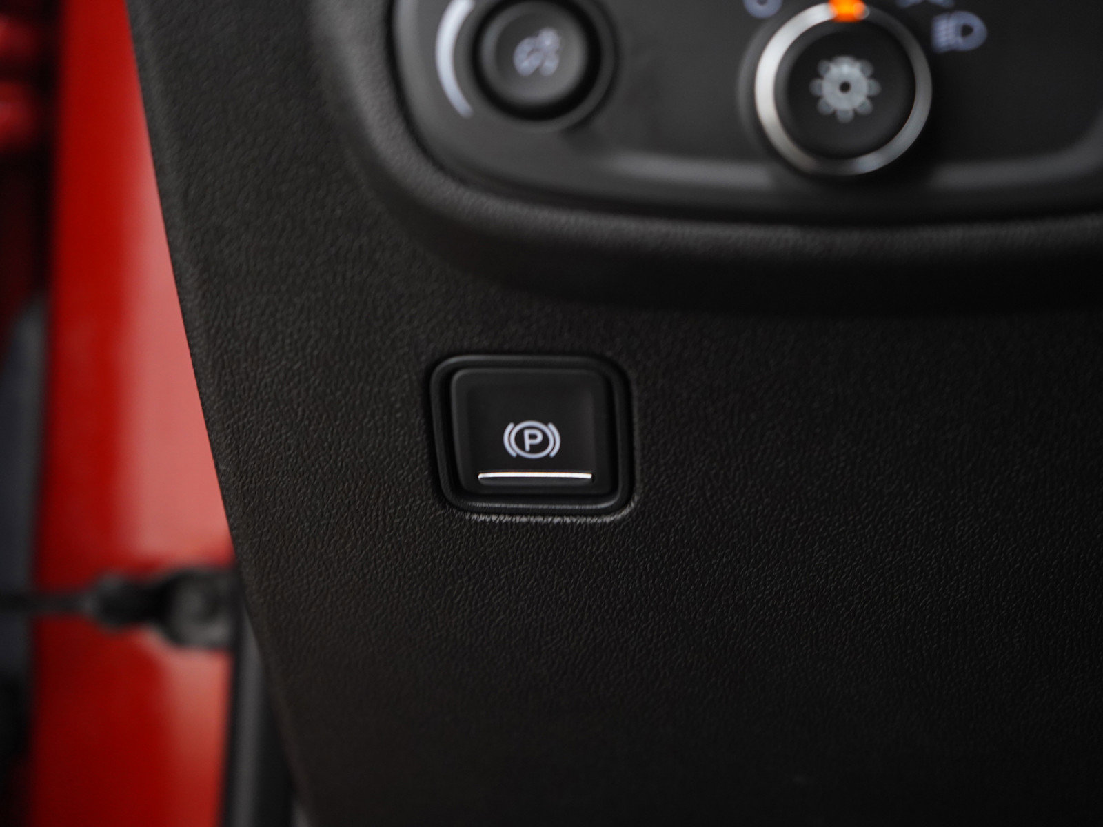 Used 2022 GMC Terrain SLE w/ Driver Convenience Package image 28