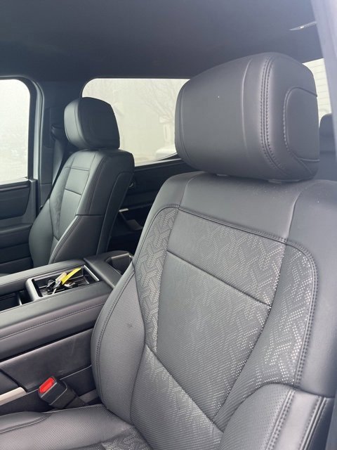 Used 2025 Toyota Tundra Limited image 12