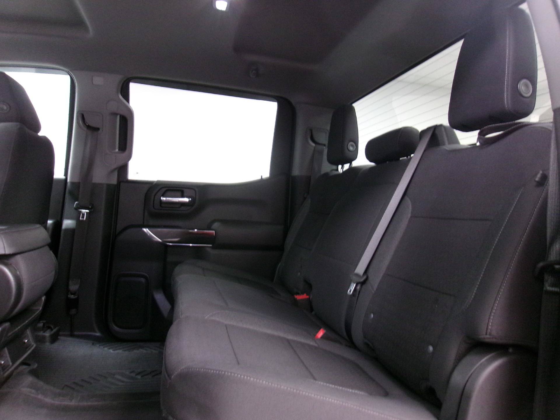Used 2022 Chevrolet Silverado 1500 Custom Trail Boss w/ Midnight Edition AWD/4WD image 10