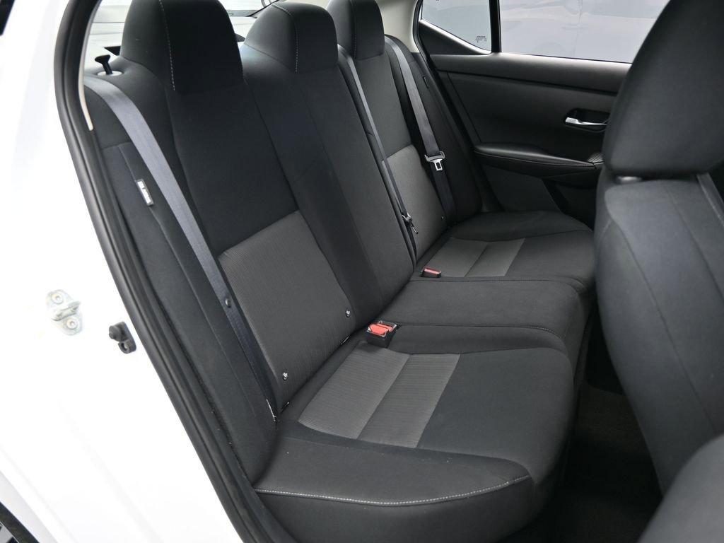 Used 2023 Nissan Sentra SV image 41