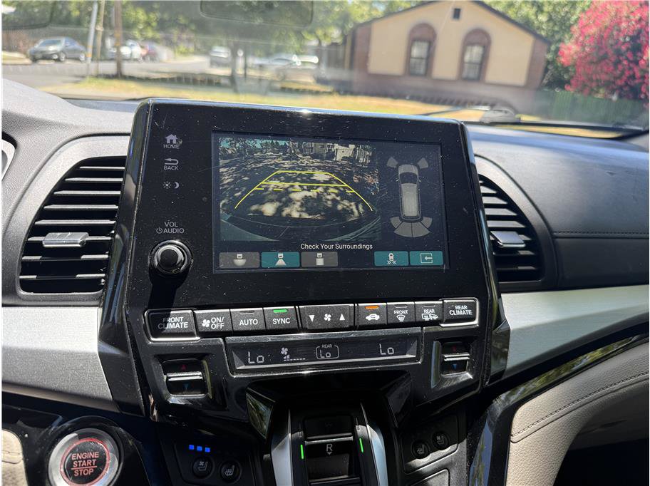 Used 2018 Honda Odyssey Elite image 13