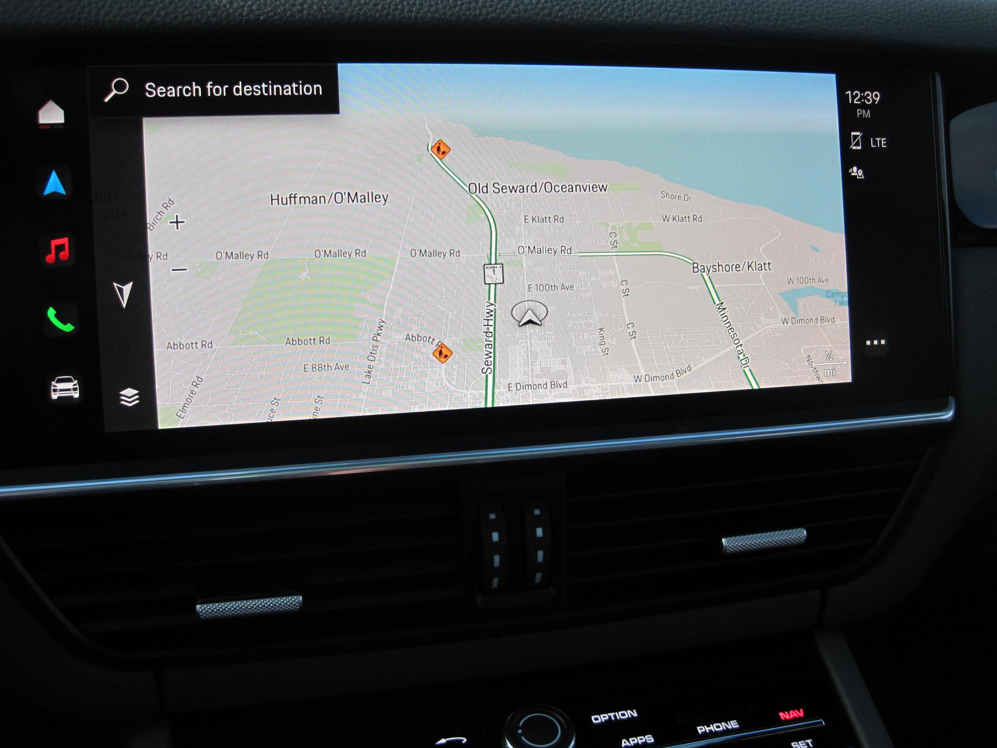 Used 2023 Porsche Cayenne Coupe image 20