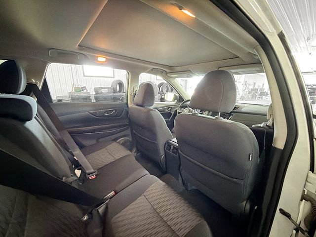 Used 2019 Nissan Rogue SL AWD/4WD image 11