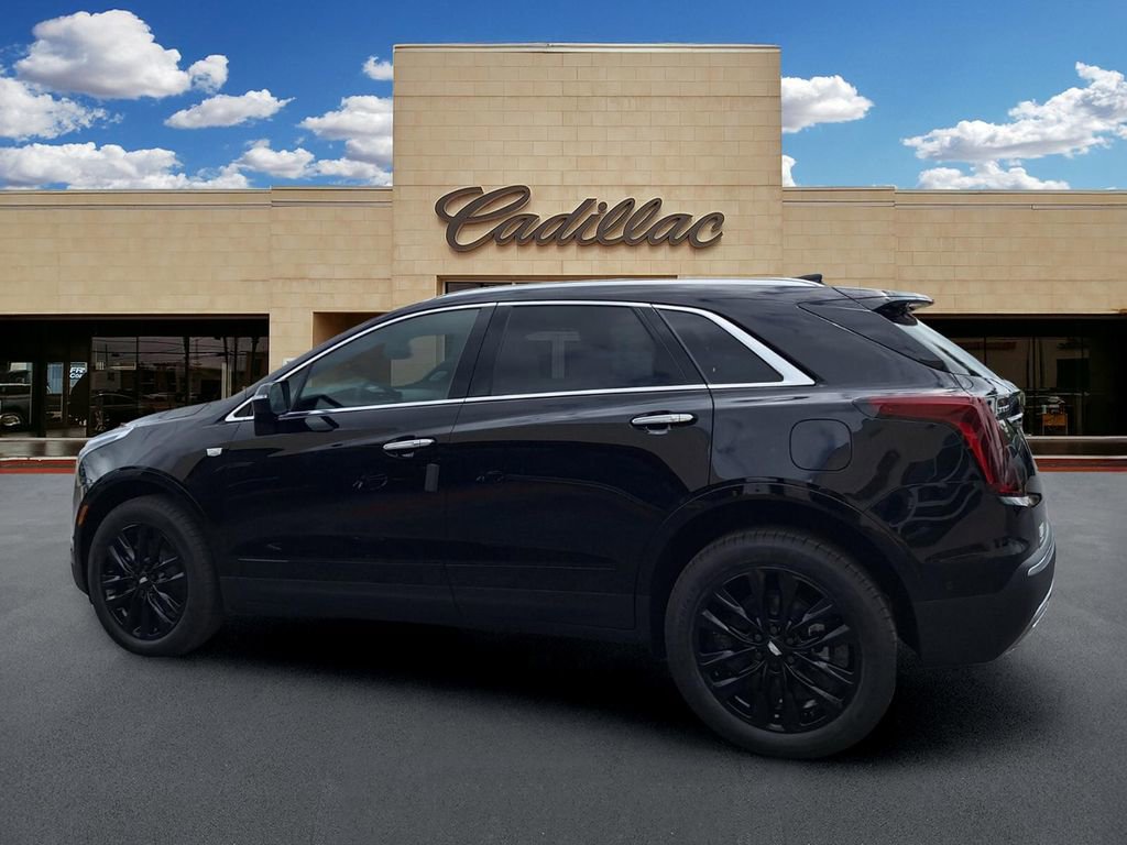 New 2026 Cadillac XT5 Premium Luxury w/ LPO, ONYX Package FWD image 4
