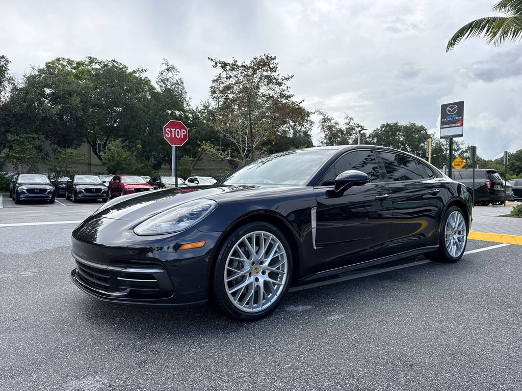 Used 2018 Porsche Panamera 4 Executive AWD/4WD image 28