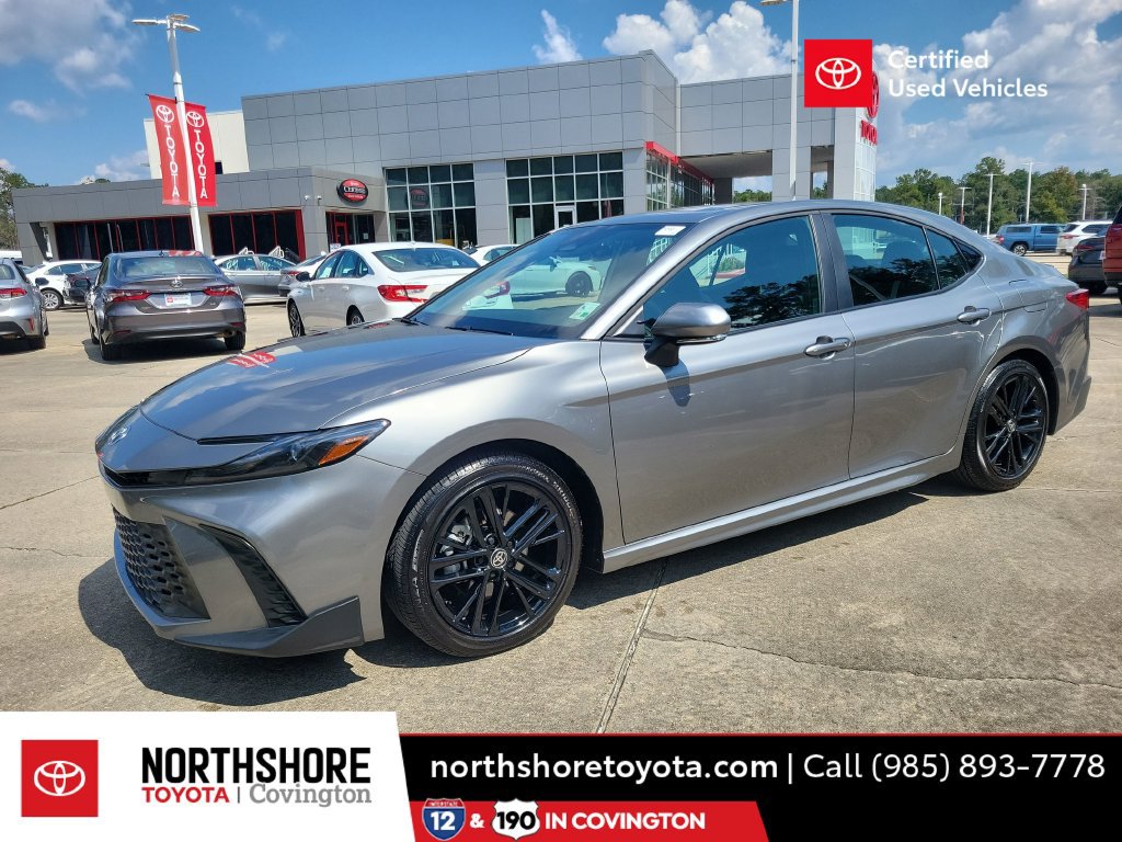 Used 2026 Toyota Camry SE w/ Convenience Package