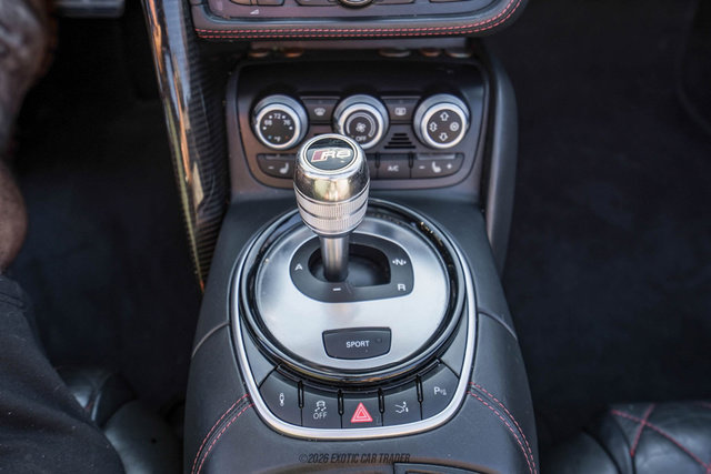 Used 2015 Audi R8 V8 w/ Full Leather Package image 65