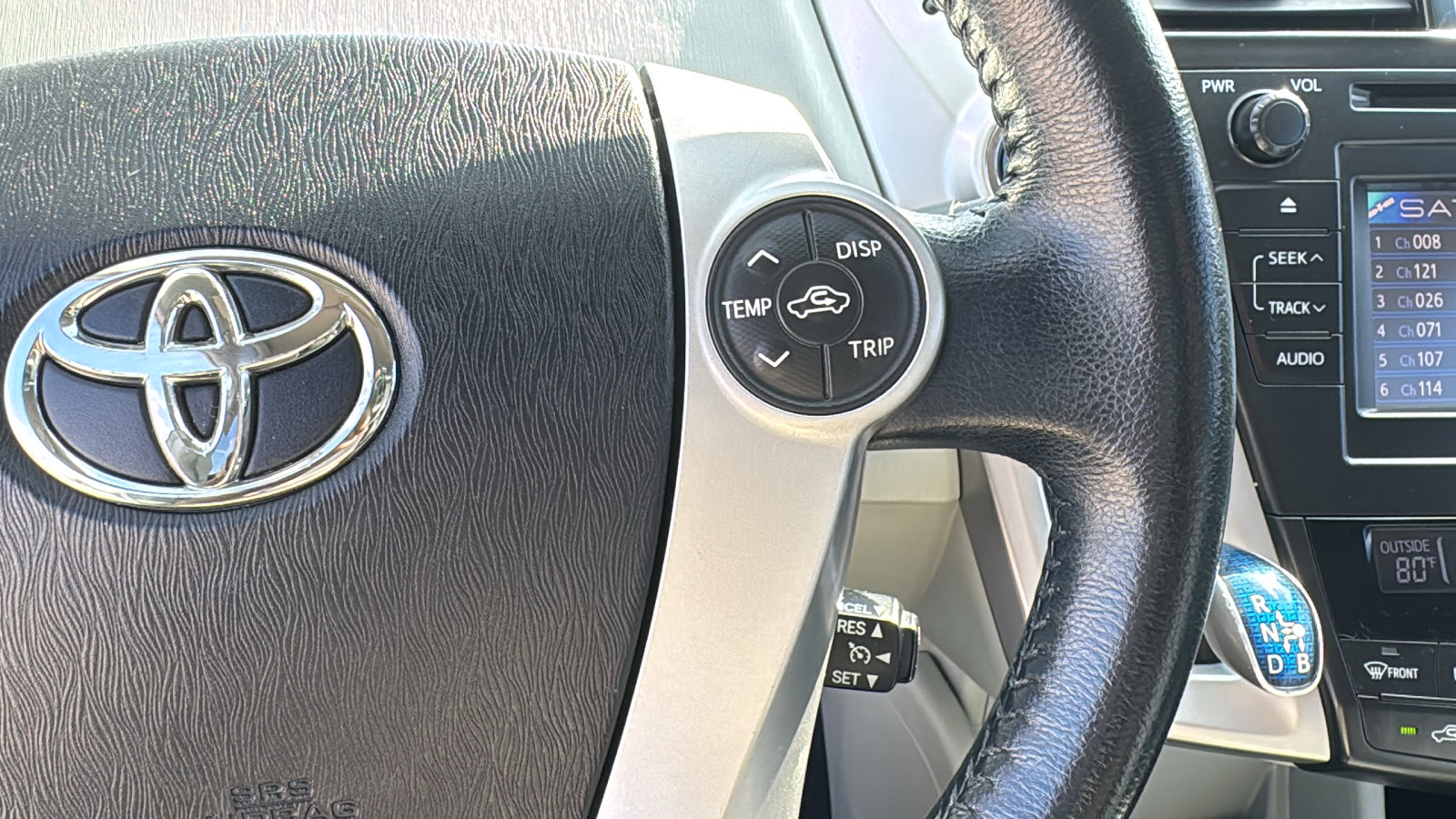 Used 2013 Toyota Prius V image 21