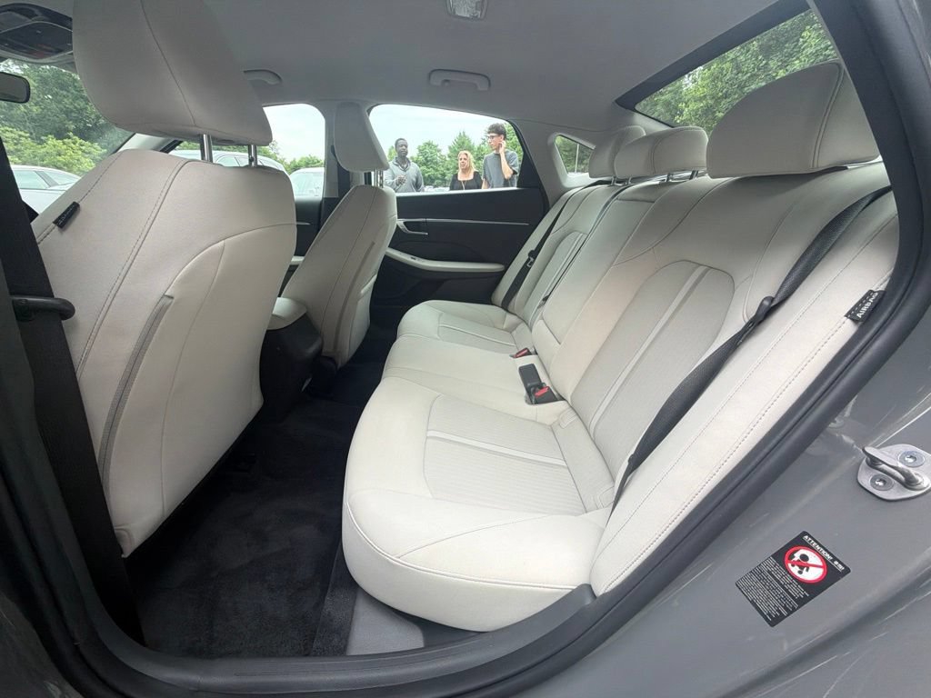 Certified 2023 Hyundai Sonata SEL FWD image 13