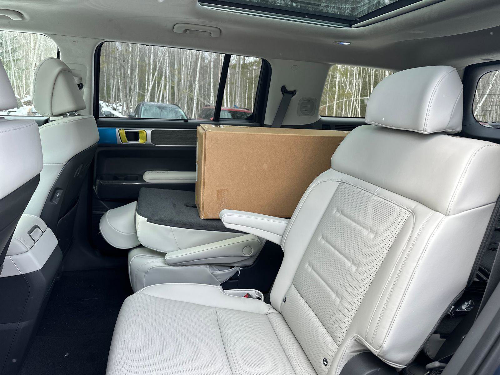 New 2026 Hyundai Santa Fe Calligraphy image 9