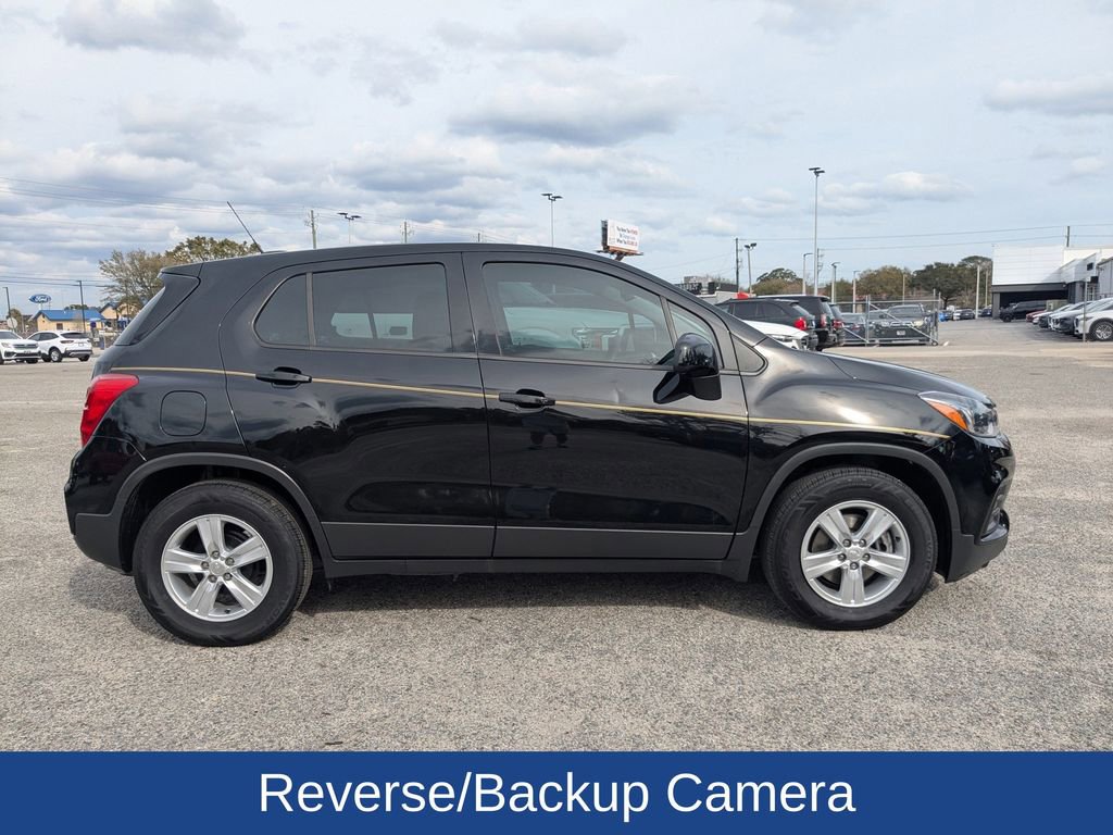 Used 2020 Chevrolet Trax LS video 3