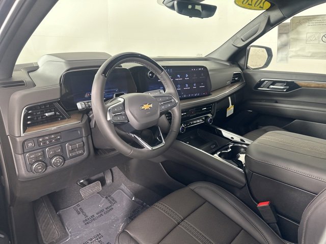 New 2026 Chevrolet Suburban High Country image 16