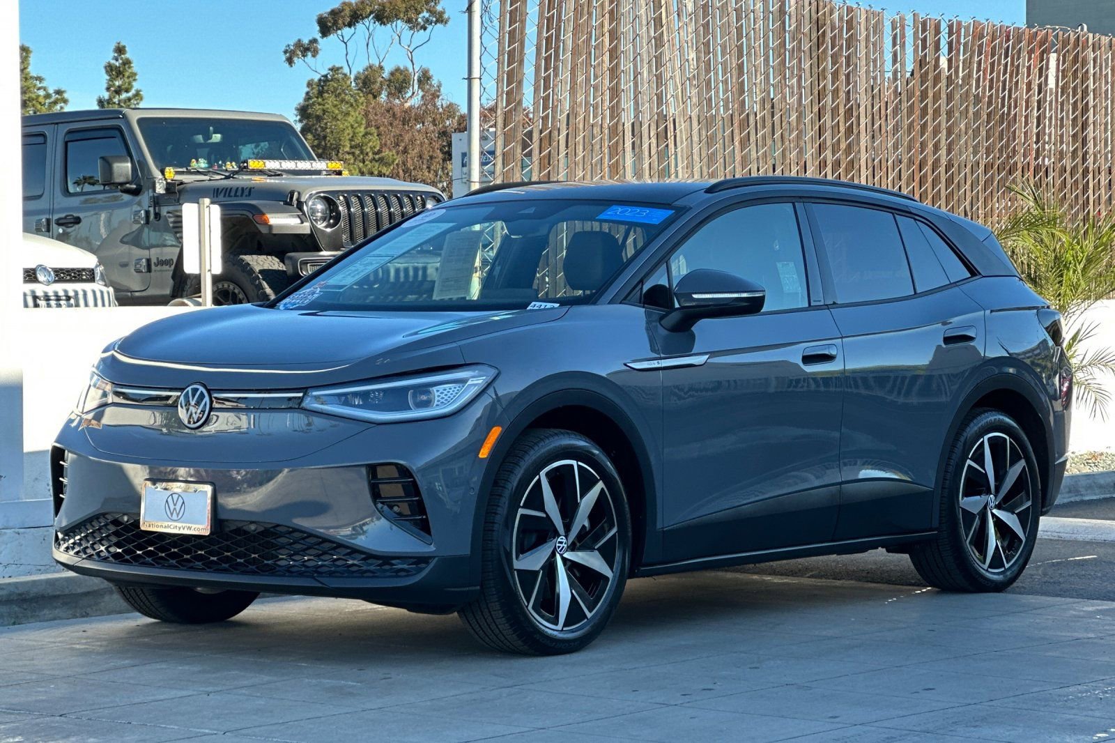 Used 2023 Volkswagen ID.4 S image 8