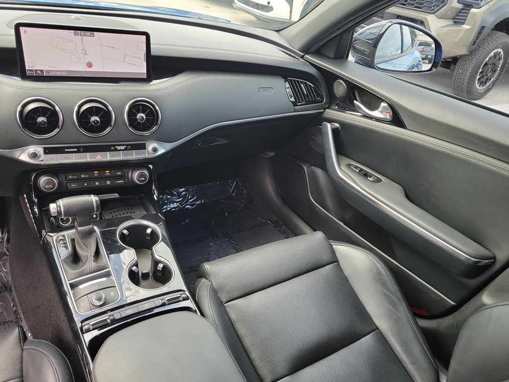 Used 2022 Kia Stinger GT-Line w/ Sun & Sound Package RWD image 28