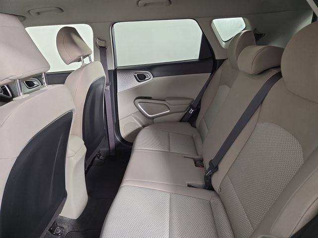 Certified 2022 Kia Soul LX FWD image 14