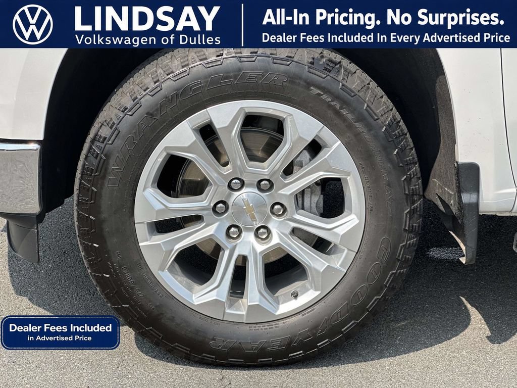Used 2024 Chevrolet Silverado 1500 LTZ w/ Z71 Off-Road Package AWD/4WD image 8