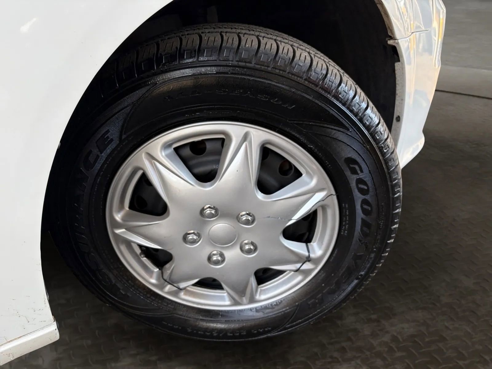 Used 2012 Dodge Grand Caravan SE image 34