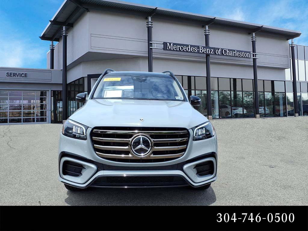 Certified 2025 Mercedes-Benz GLS 450 4MATIC image 8